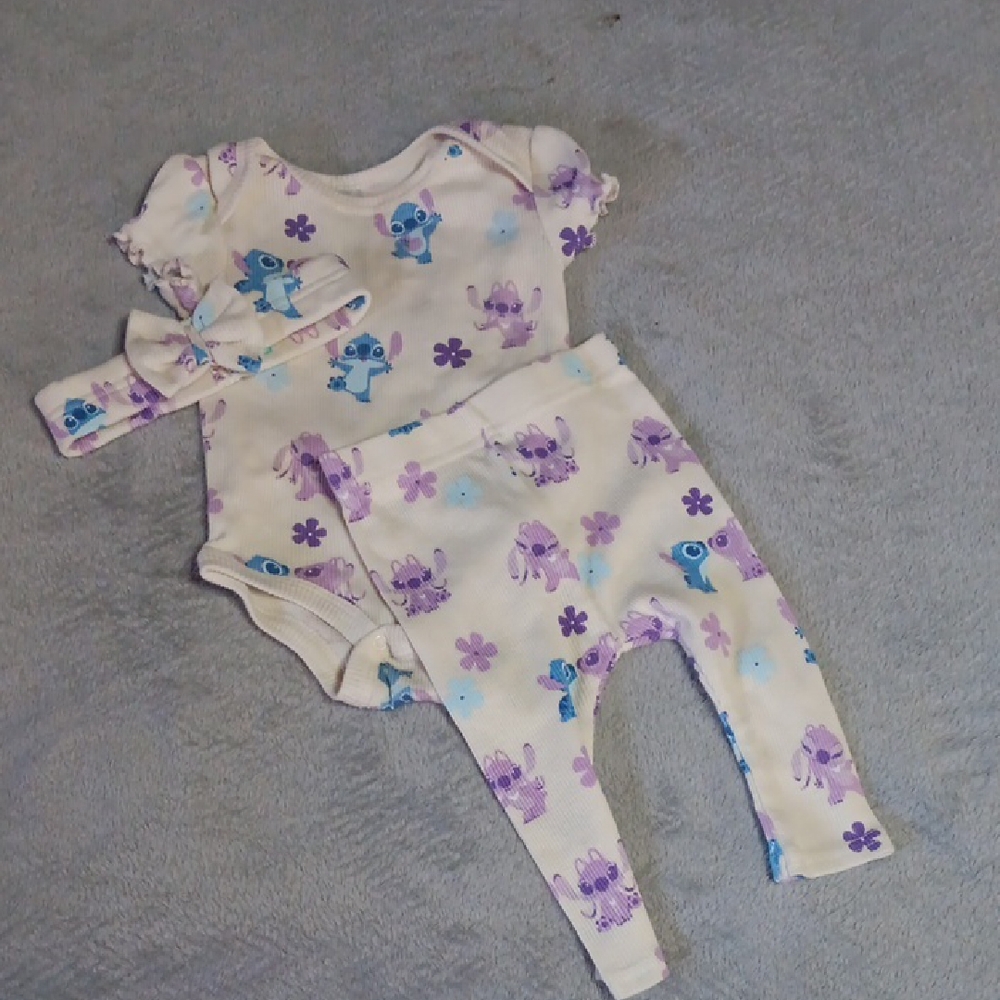 Disney Stitch Bodysuit Set!